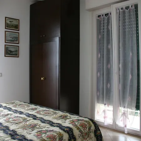 Oda ve Kahvaltı La Baia Di Fiascherino Citr01101sei-beb-0011